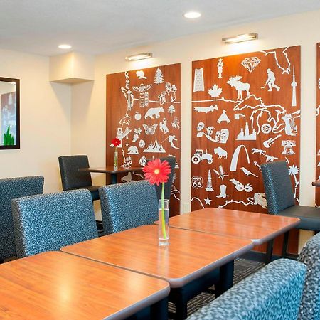 Towneplace Suites Indianapolis Park 100 Ngoại thất bức ảnh