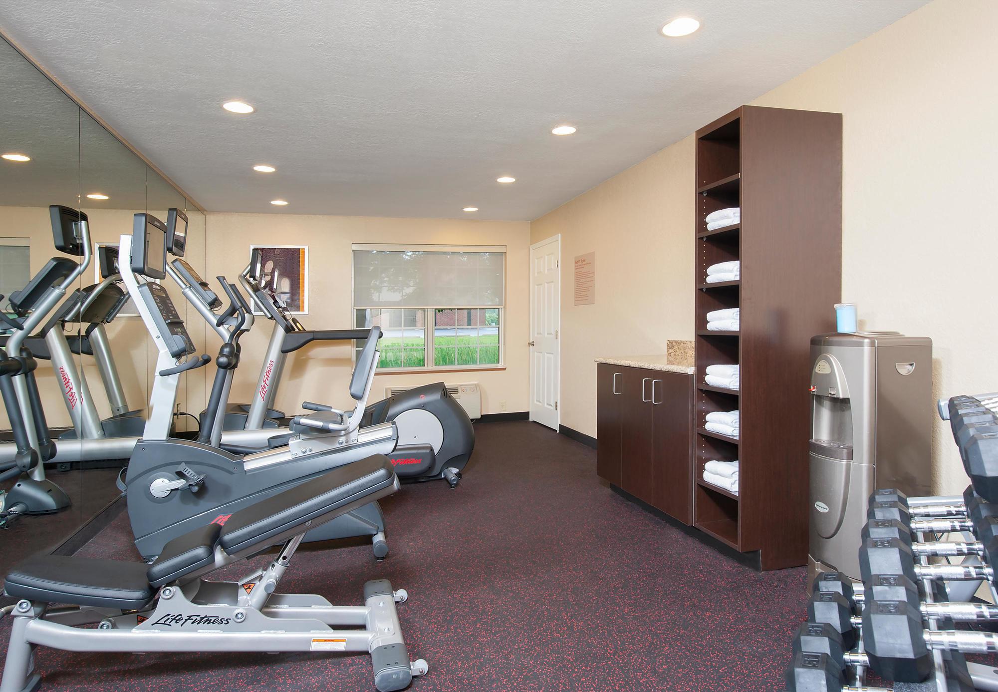 Towneplace Suites Indianapolis Park 100 Ngoại thất bức ảnh
