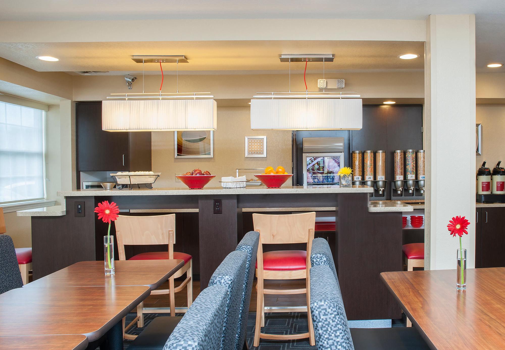 Towneplace Suites Indianapolis Park 100 Ngoại thất bức ảnh