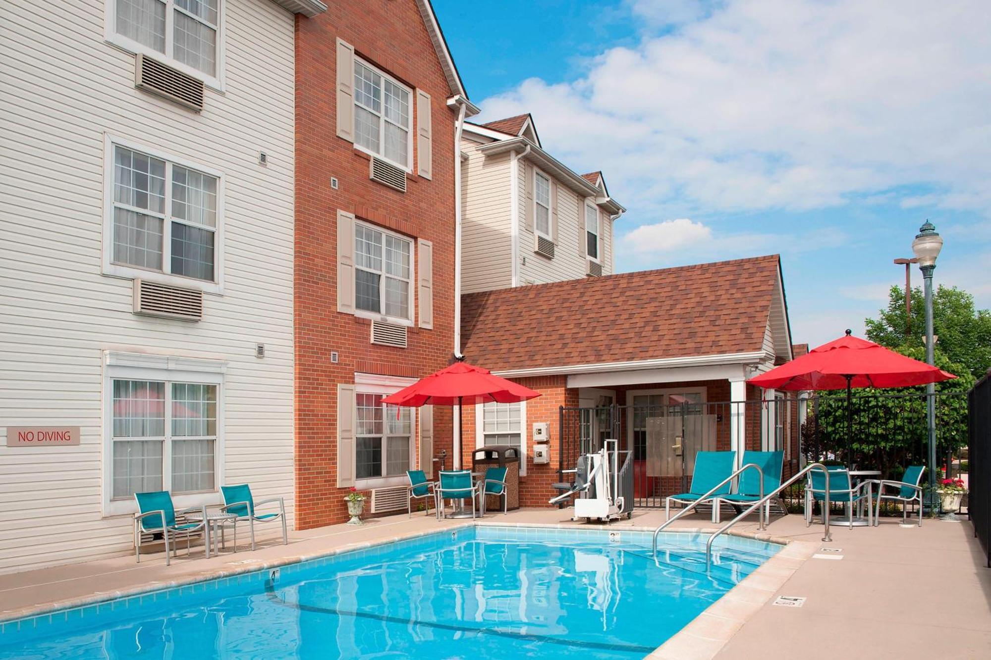 Towneplace Suites Indianapolis Park 100 Ngoại thất bức ảnh